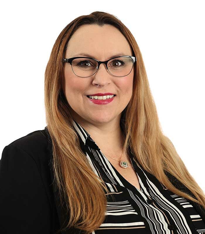 Jennifer Straughter